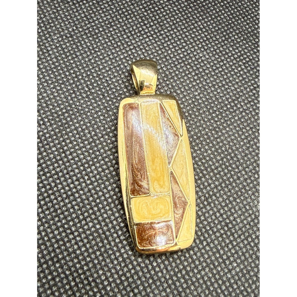 VTG LR Lady Remington Gold Tone Geometric Enamel Rectangle Pendant Brown Cream
